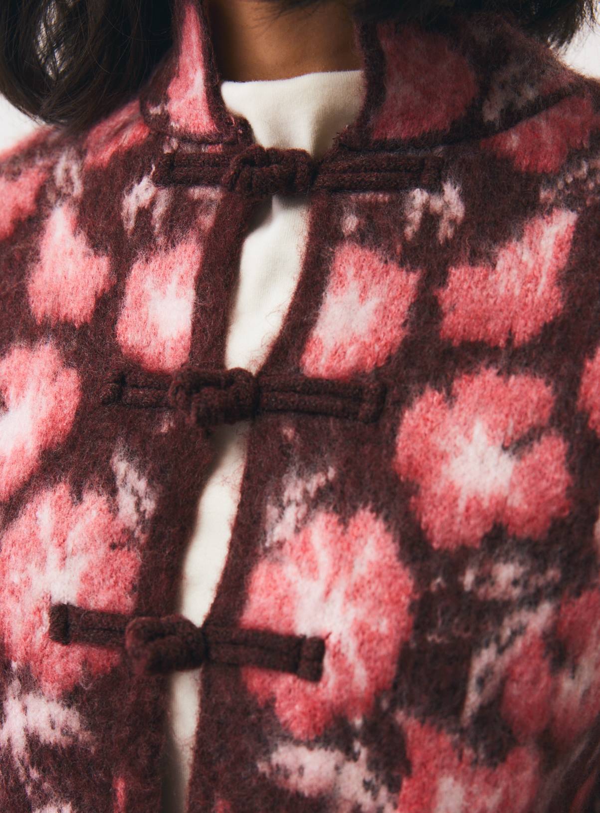 Floral Frogging Cardigan XL - Image 3